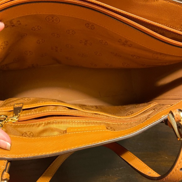 Tory Burch brown purse - Picture 5 of 7